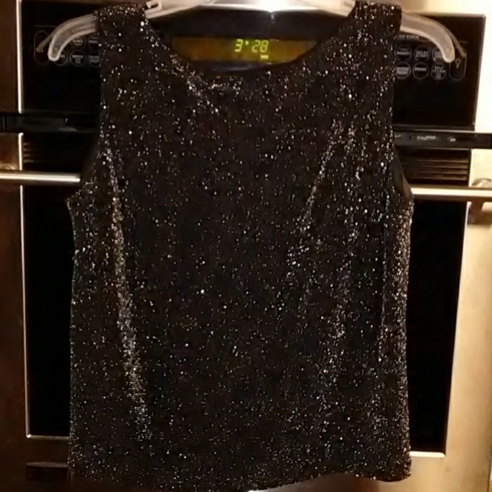 Women's Metallic Shell Top - Picture 4 of 5